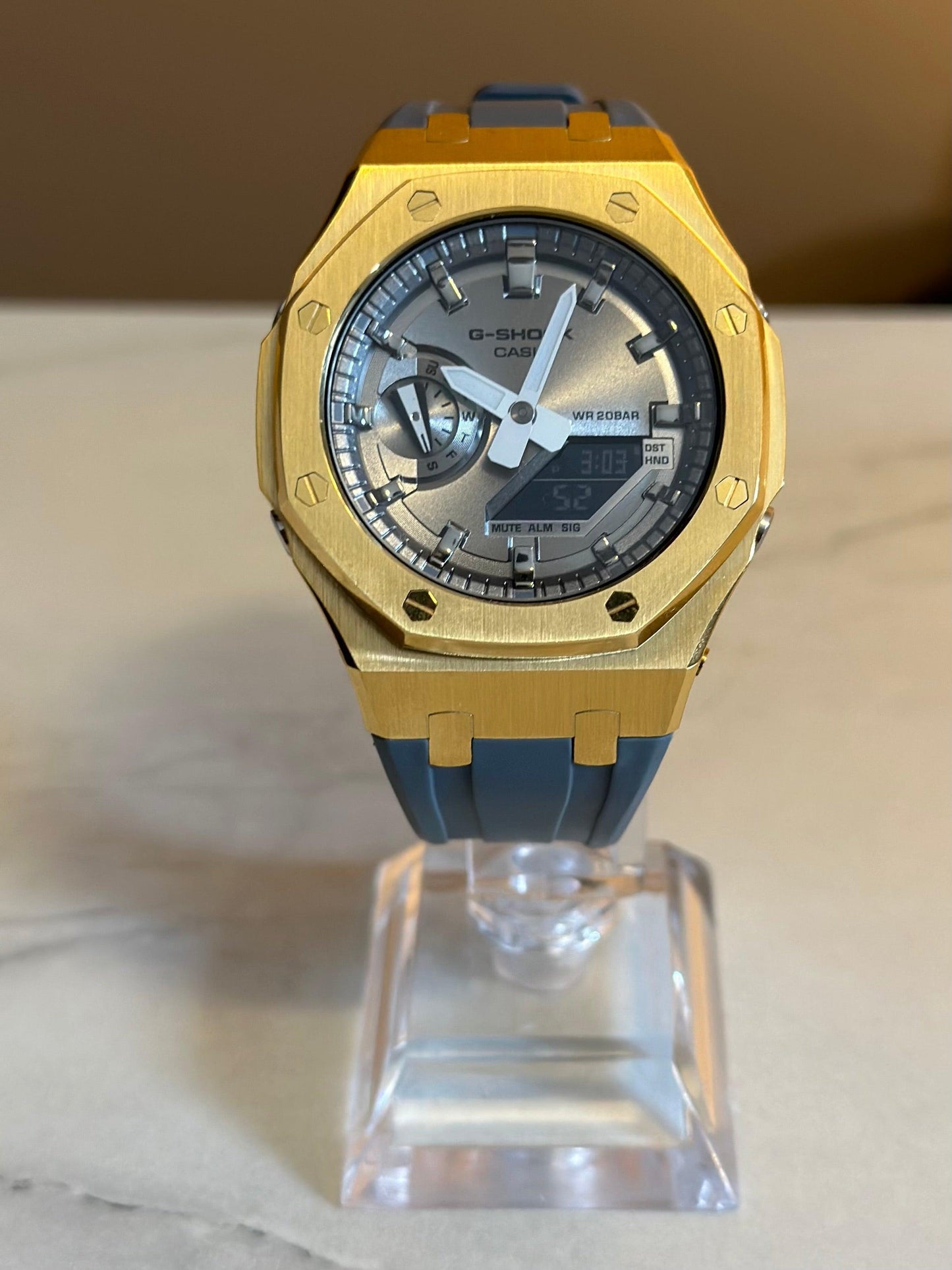 Montre CasiOak Custom - Grey Yellow Gold - ChronoCustom