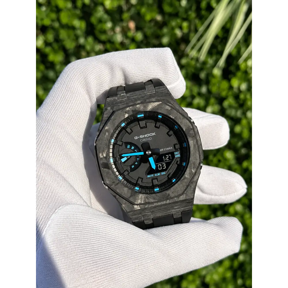 Montre CasiOak Custom – Black Carbon Fiber Luminous Full Blue