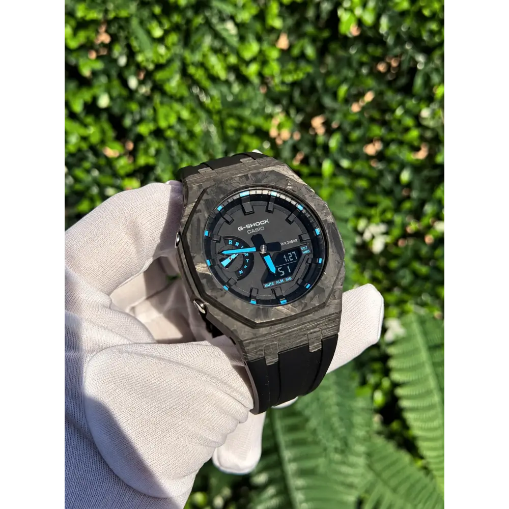 Montre CasiOak Custom – Black Carbon Fiber Luminous Full Blue