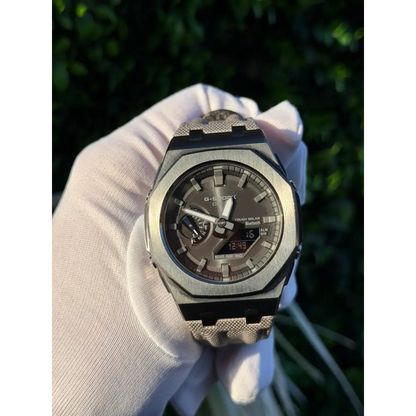 Montre CasiOak Custom – Black Metal Bluetooth – Mod G-Shock GA2100